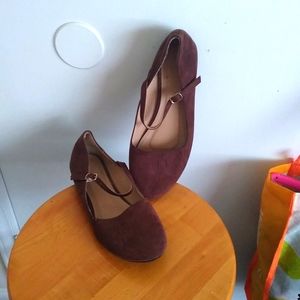 Suede babydoll flats